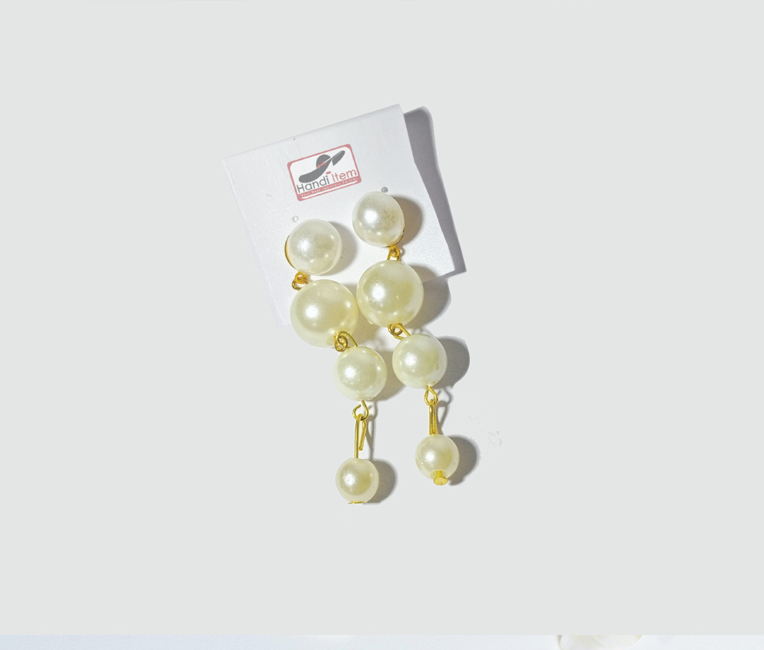 white_peal_earring2